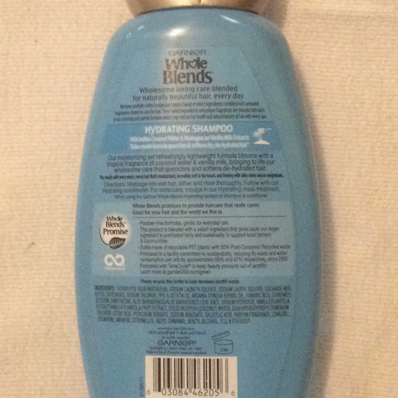 Garnier Whole Blends Hydrating Shampoo - Picture 2 of 2